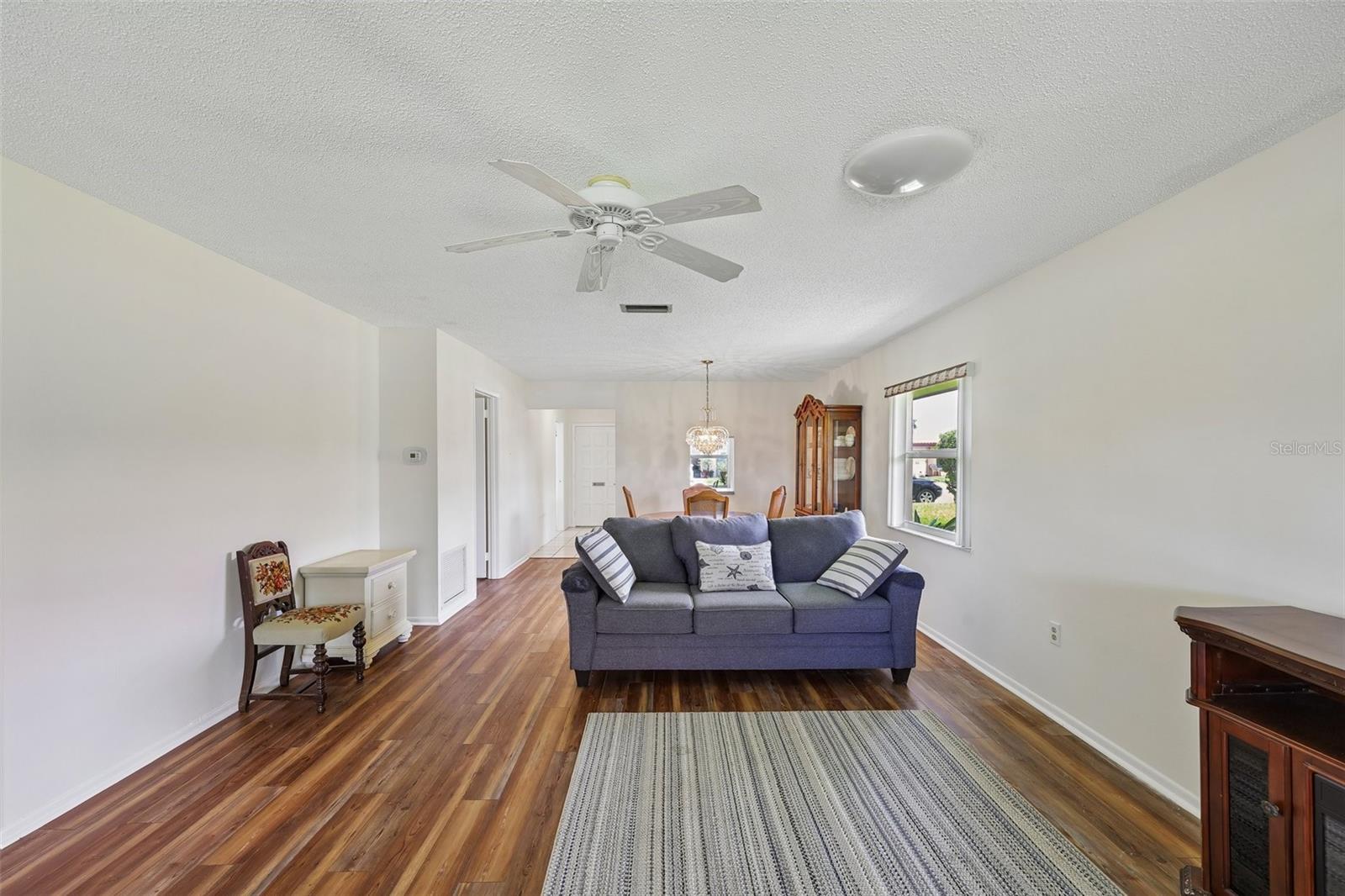 3210 CAMBRIDGE AVE — photo 18