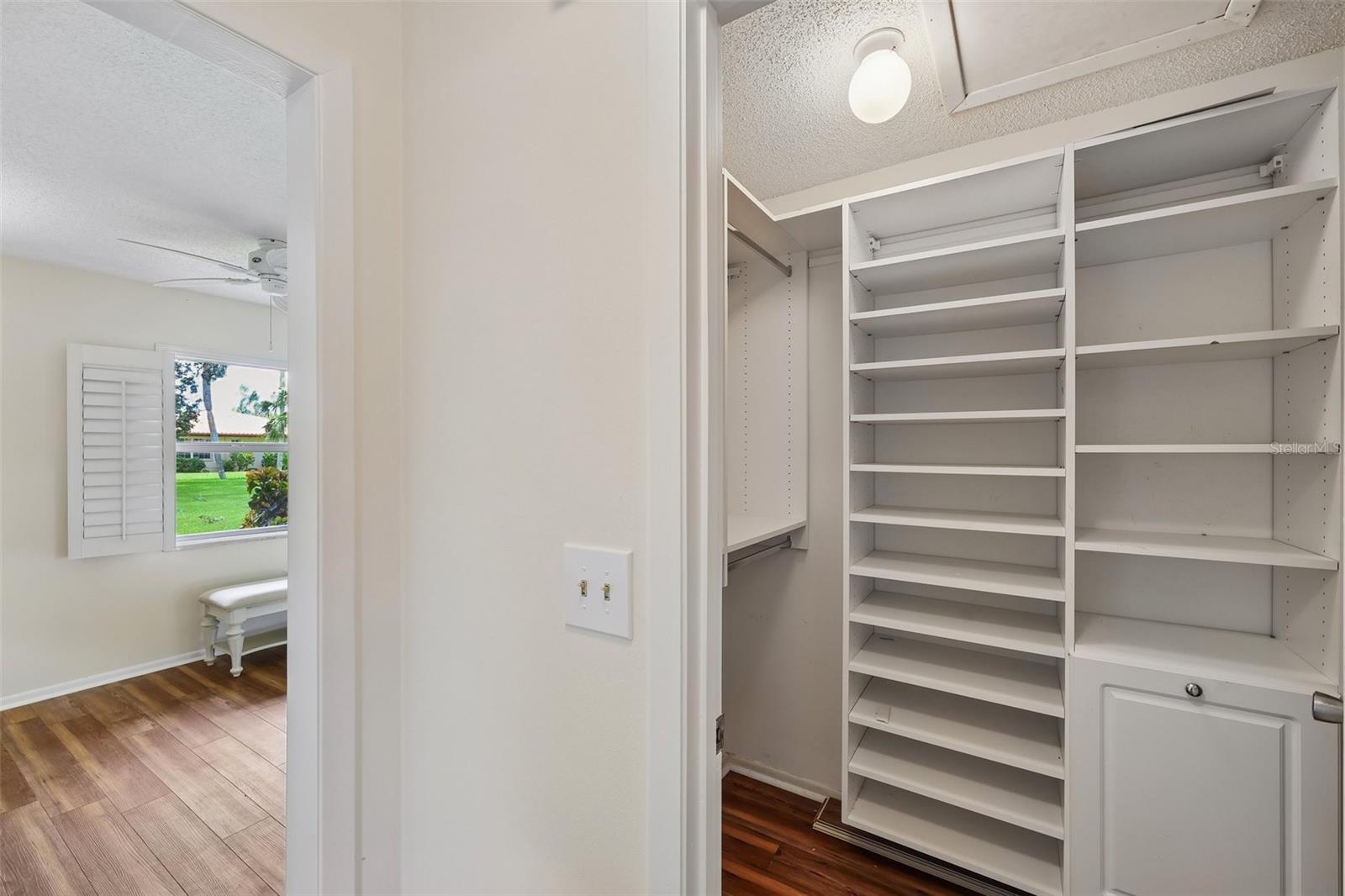 3210 CAMBRIDGE AVE — photo 24