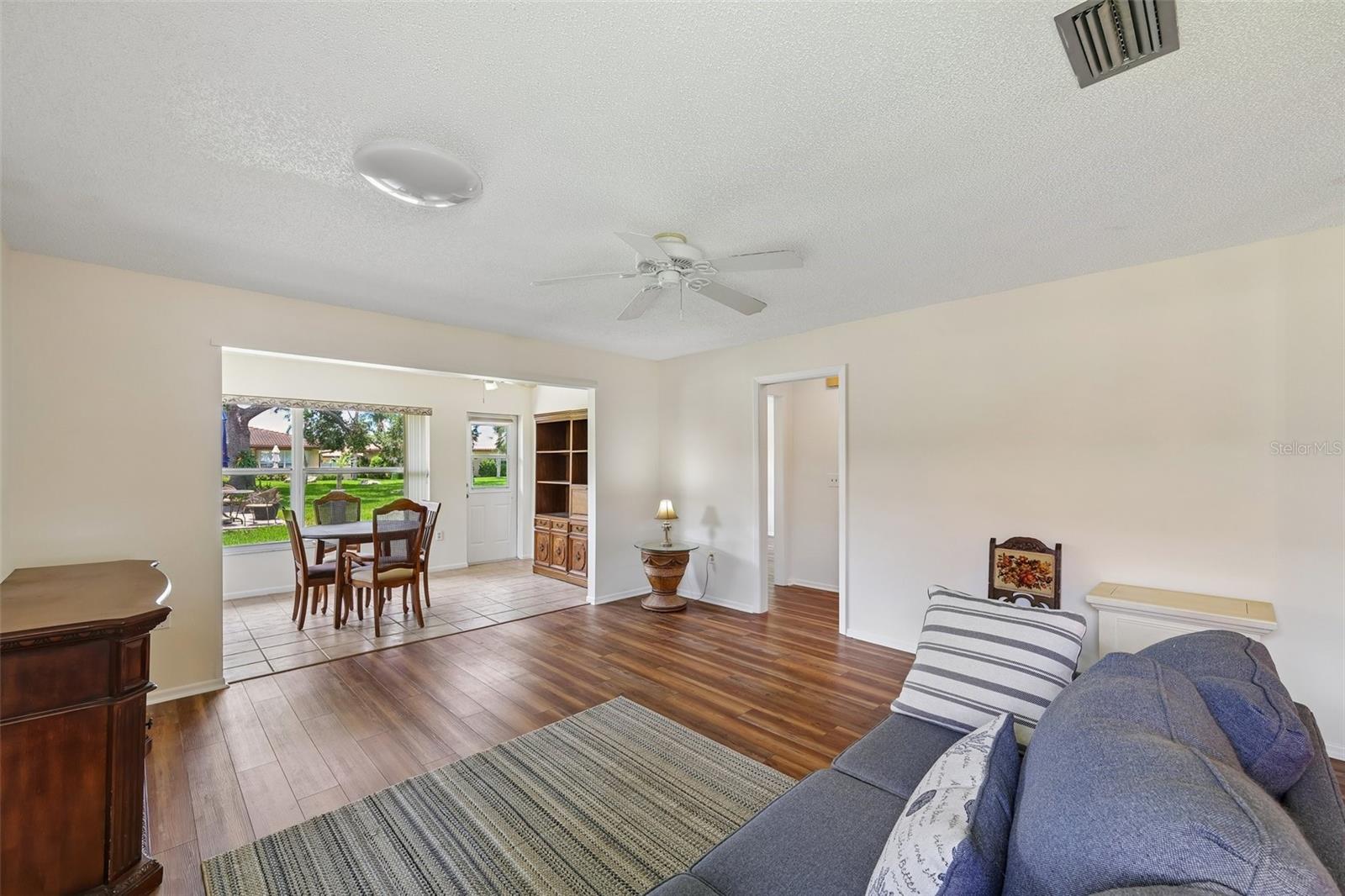 3210 CAMBRIDGE AVE — photo 12