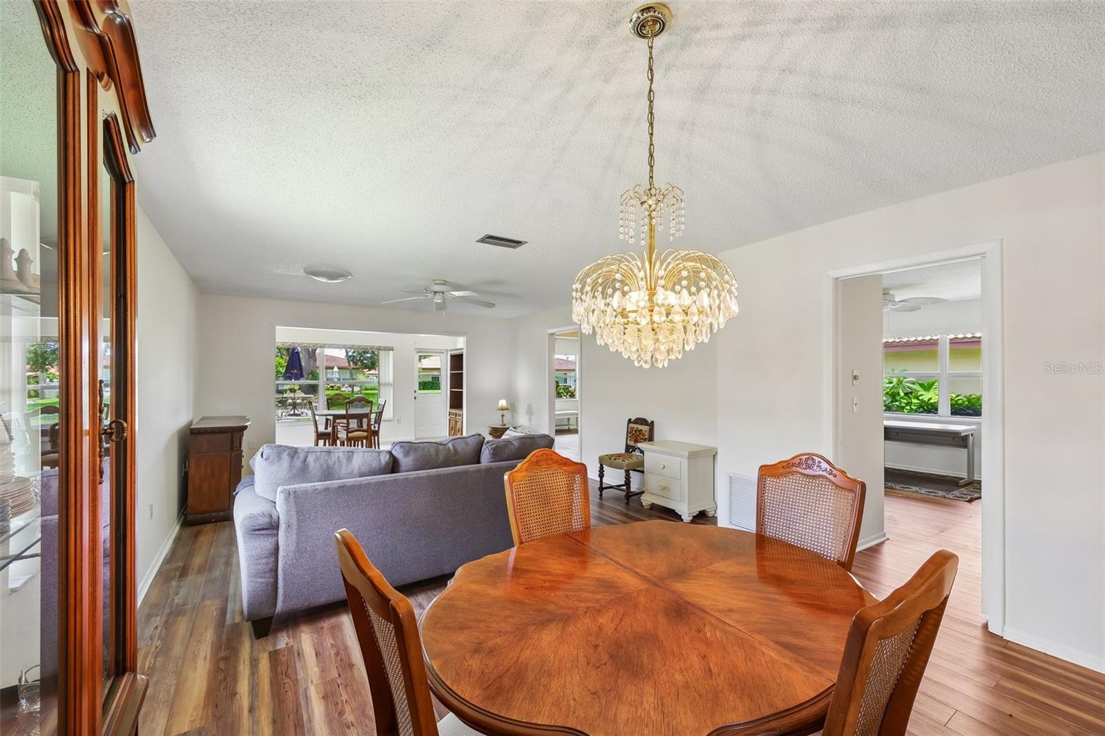 3210 CAMBRIDGE AVE — photo 14