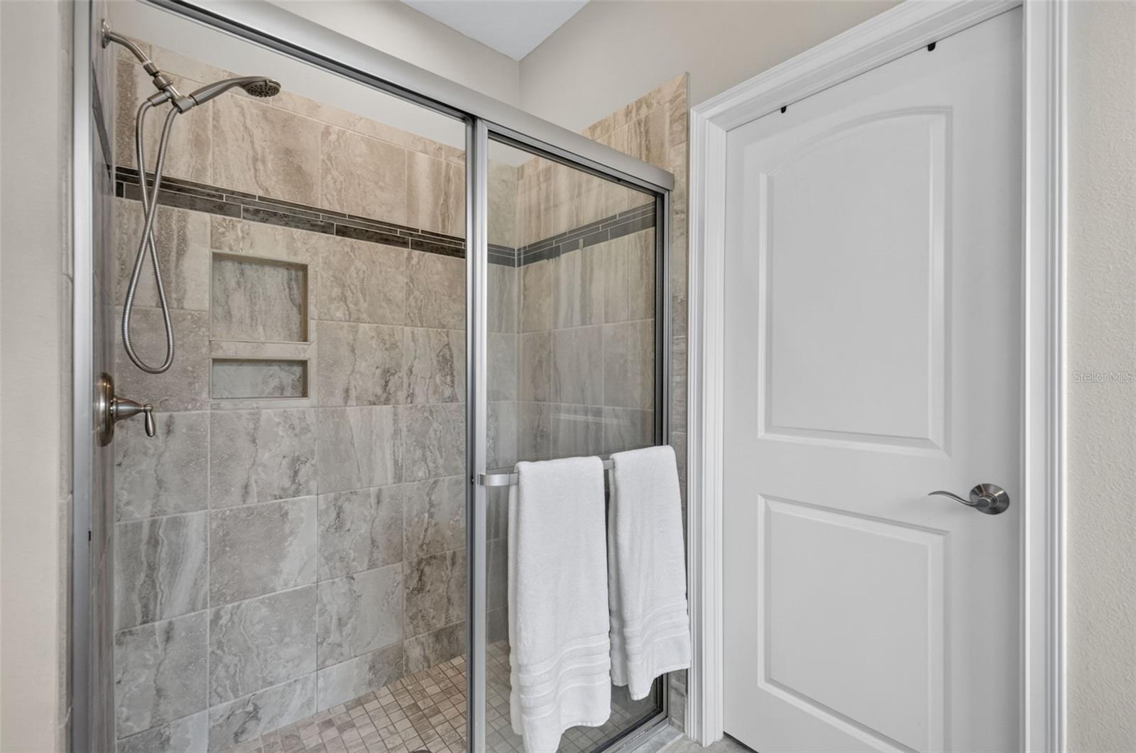13470 NEWPORT SHORES DR — photo 28