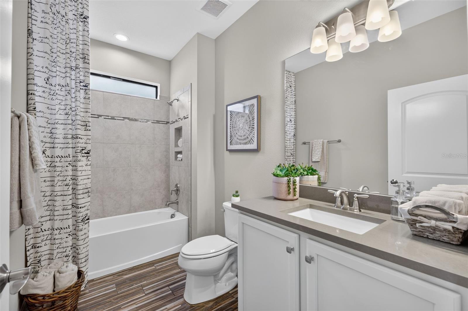 13470 NEWPORT SHORES DR — photo 37