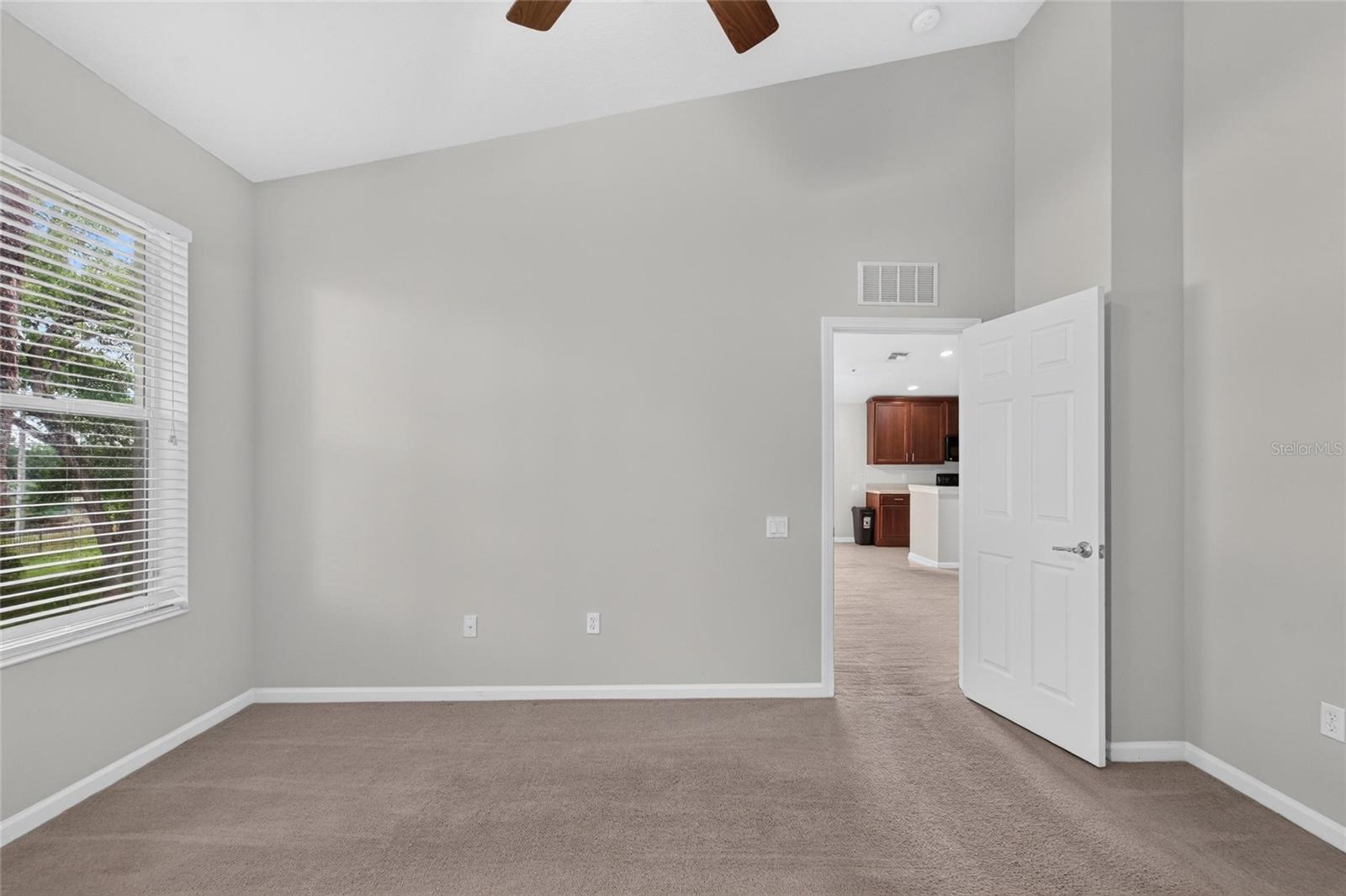 2005 RIVER TURIA CIR — photo 31