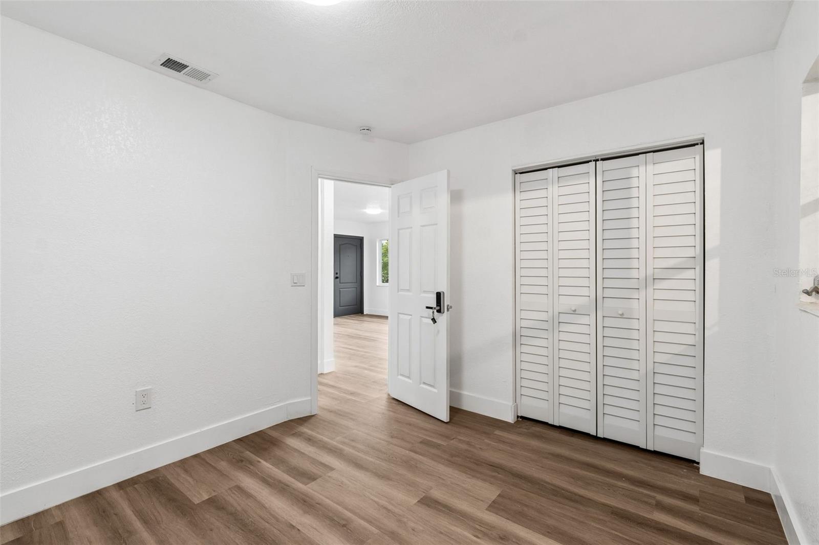 2832 MIRIAM ST S — photo 21