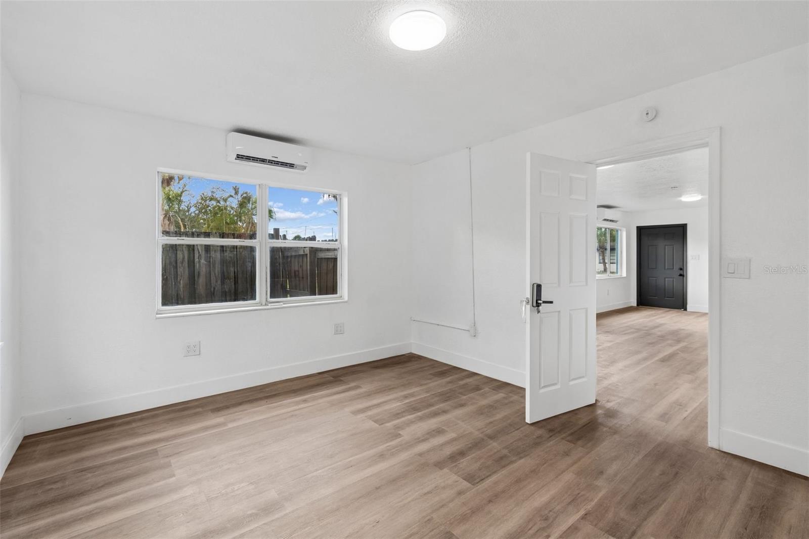 2832 MIRIAM ST S — photo 28