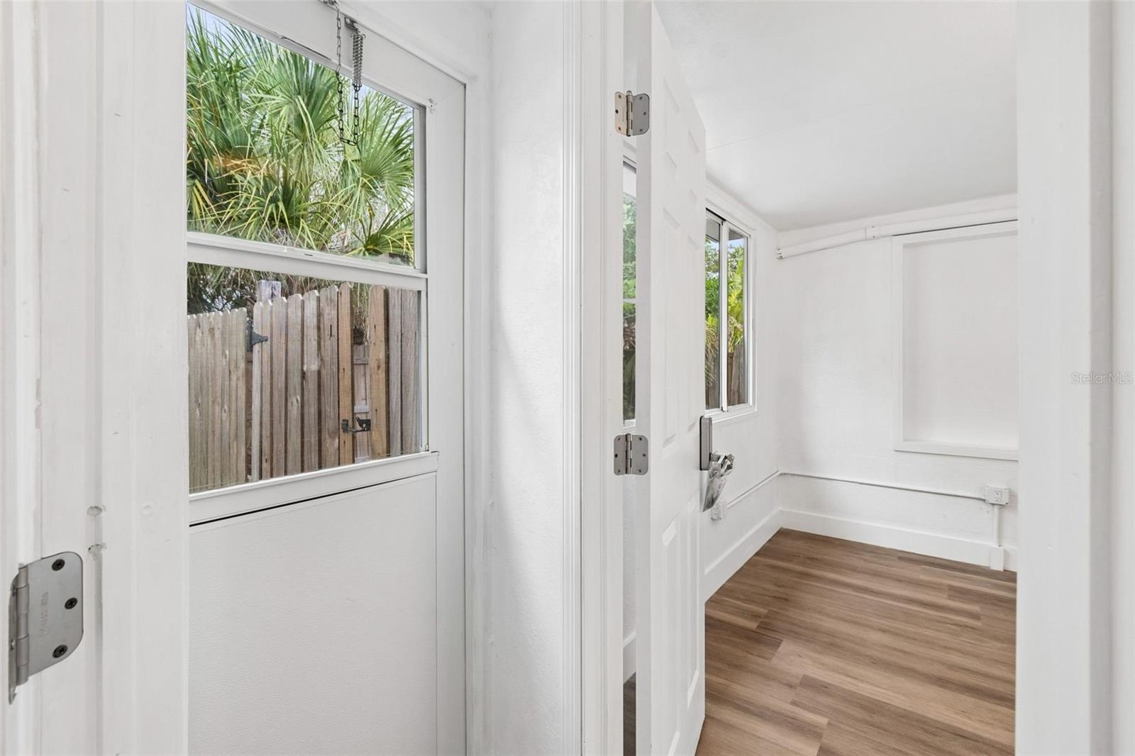 2832 MIRIAM ST S — photo 20