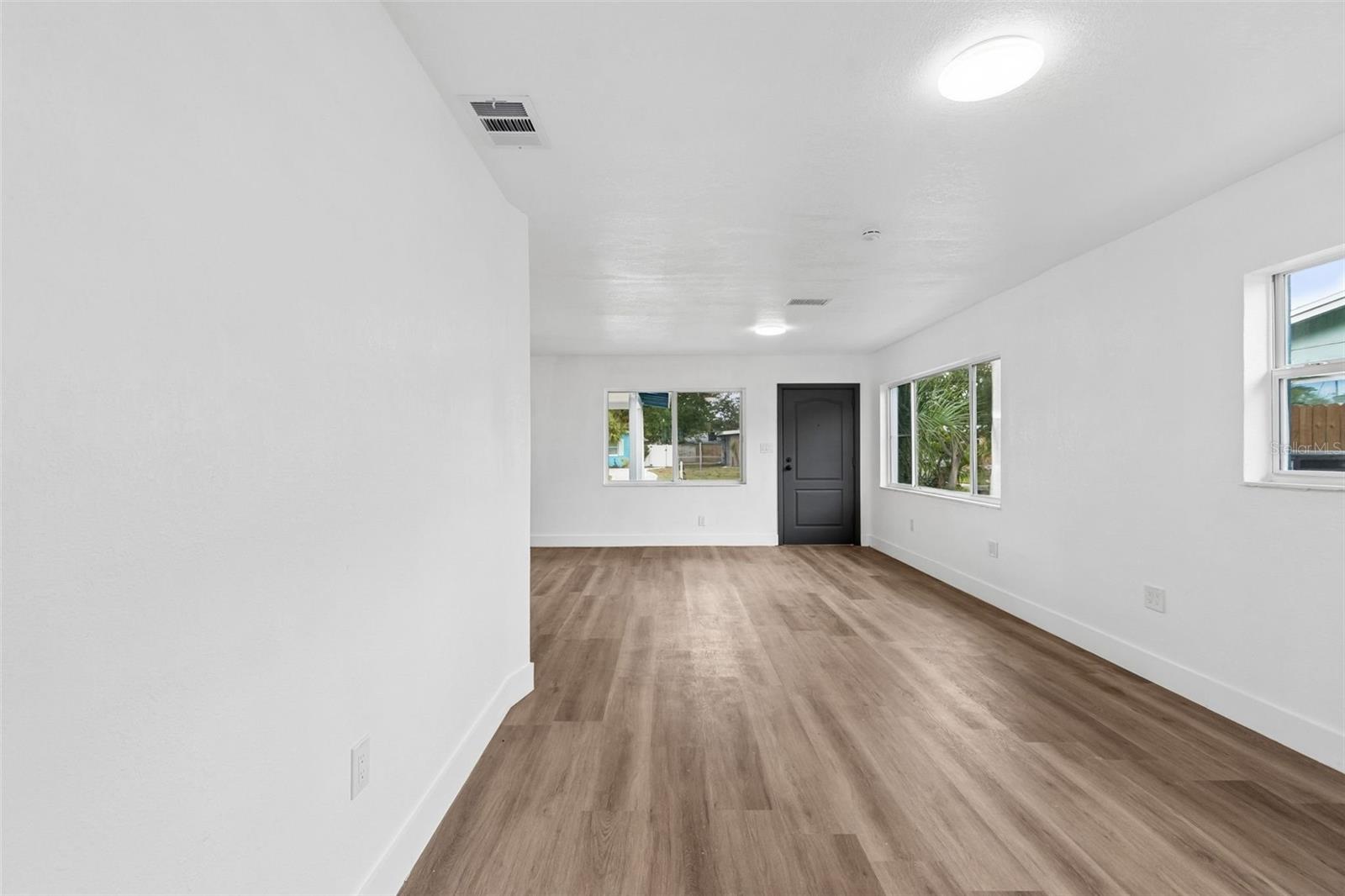 2832 MIRIAM ST S — photo 17