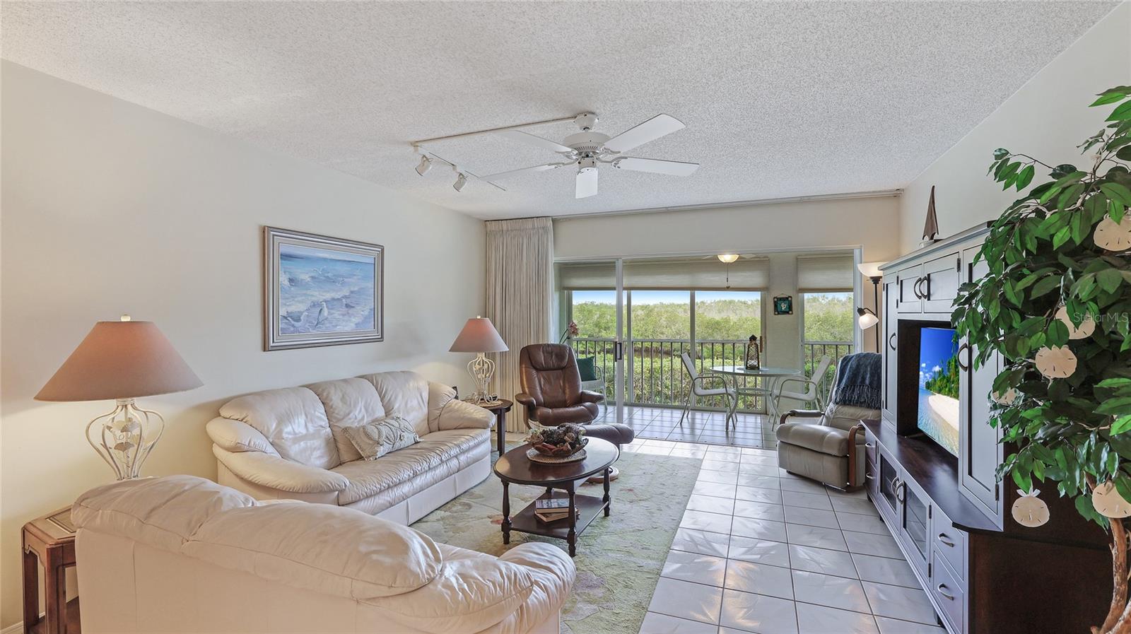 1109 EDGEWATER CIR #1109 — photo 10