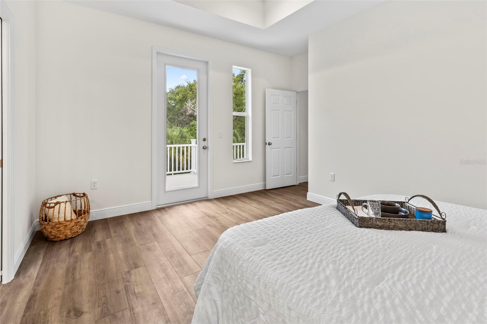 8312 REVELS RD — photo 27