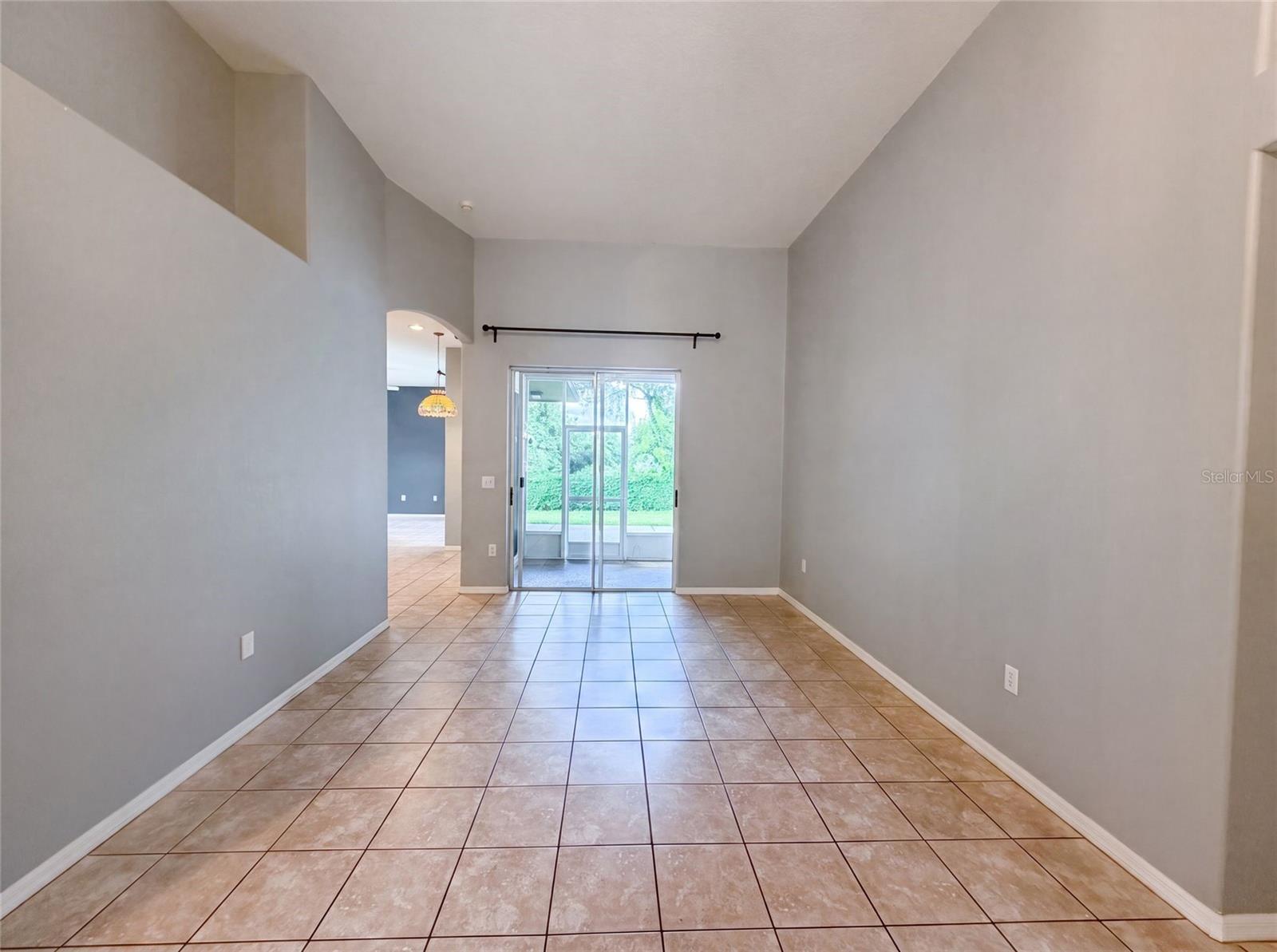 222 TAYLOR BAY LN — photo 9