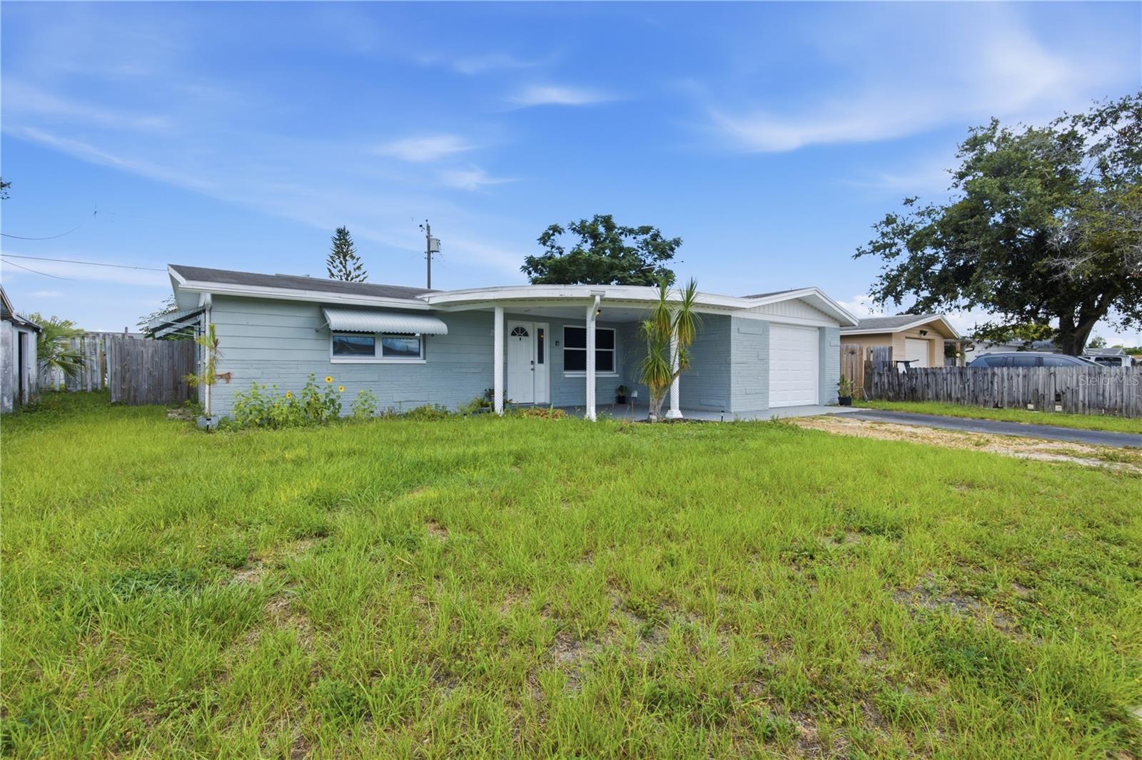 2051 PEGGY DR — photo 13