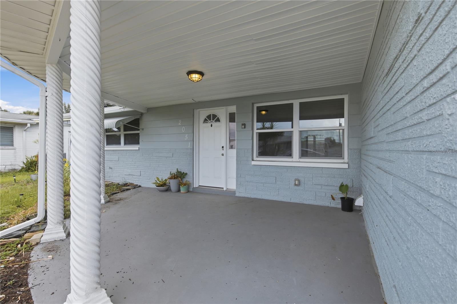 2051 PEGGY DR — photo 12