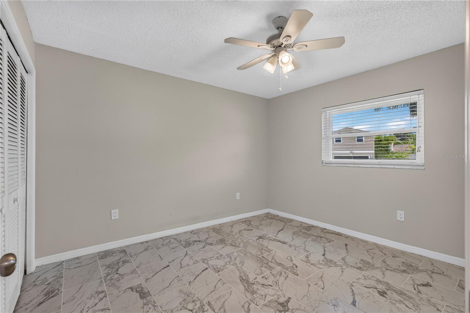 4831 BLUE JAY CIR — photo 23