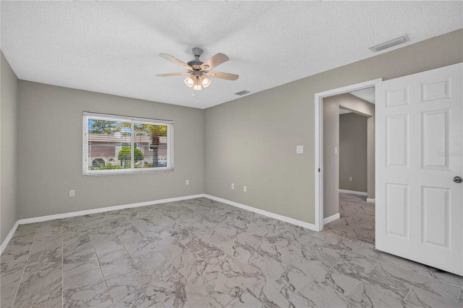 4831 BLUE JAY CIR — photo 35
