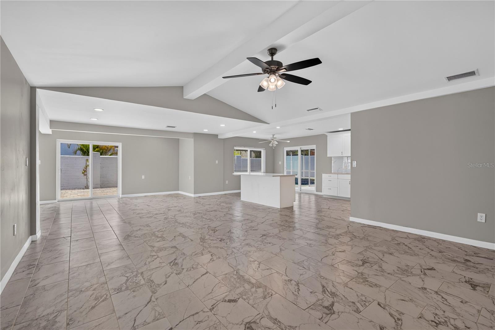 4831 BLUE JAY CIR — photo 11