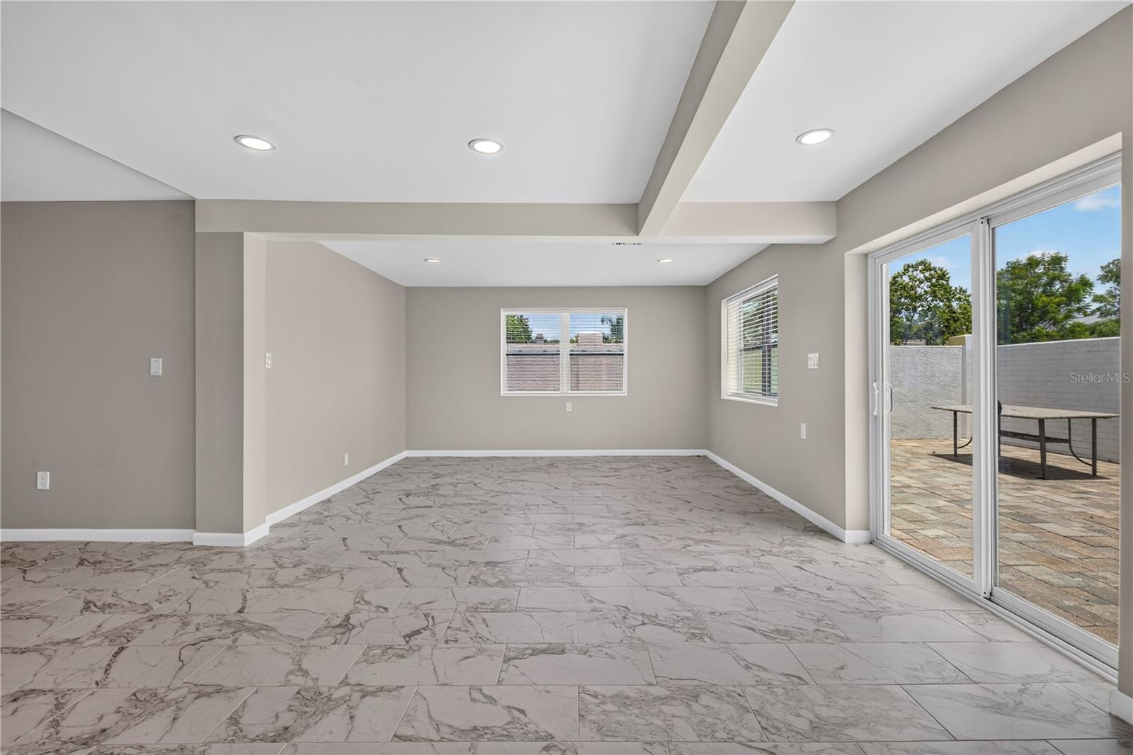 4831 BLUE JAY CIR — photo 15