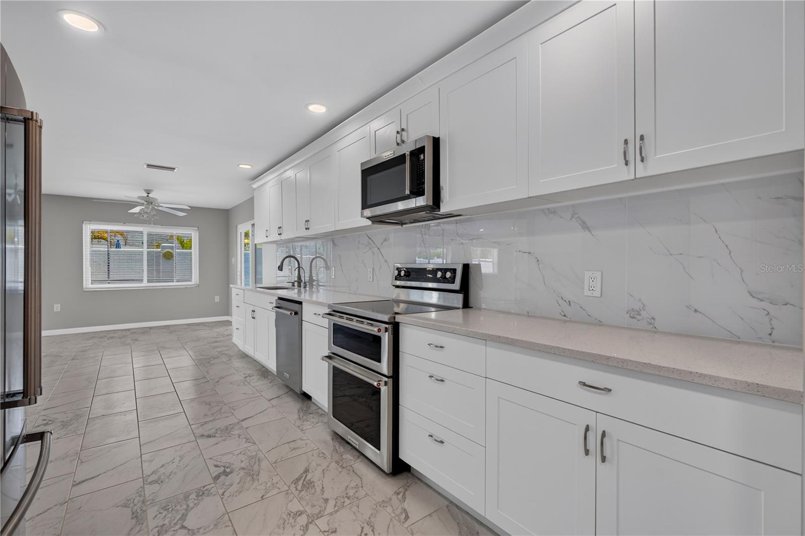 4831 BLUE JAY CIR — photo 21