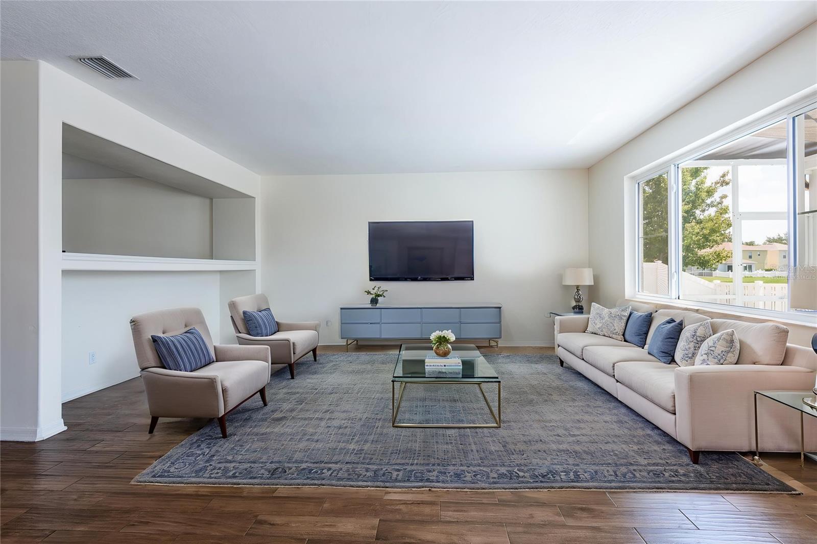 10907 GOLDEN SILENCE DR — photo 9