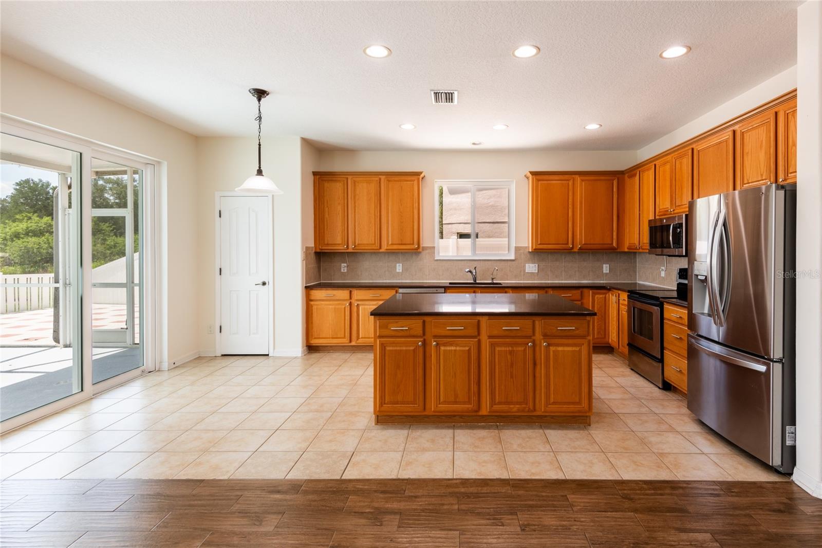 10907 GOLDEN SILENCE DR — photo 8
