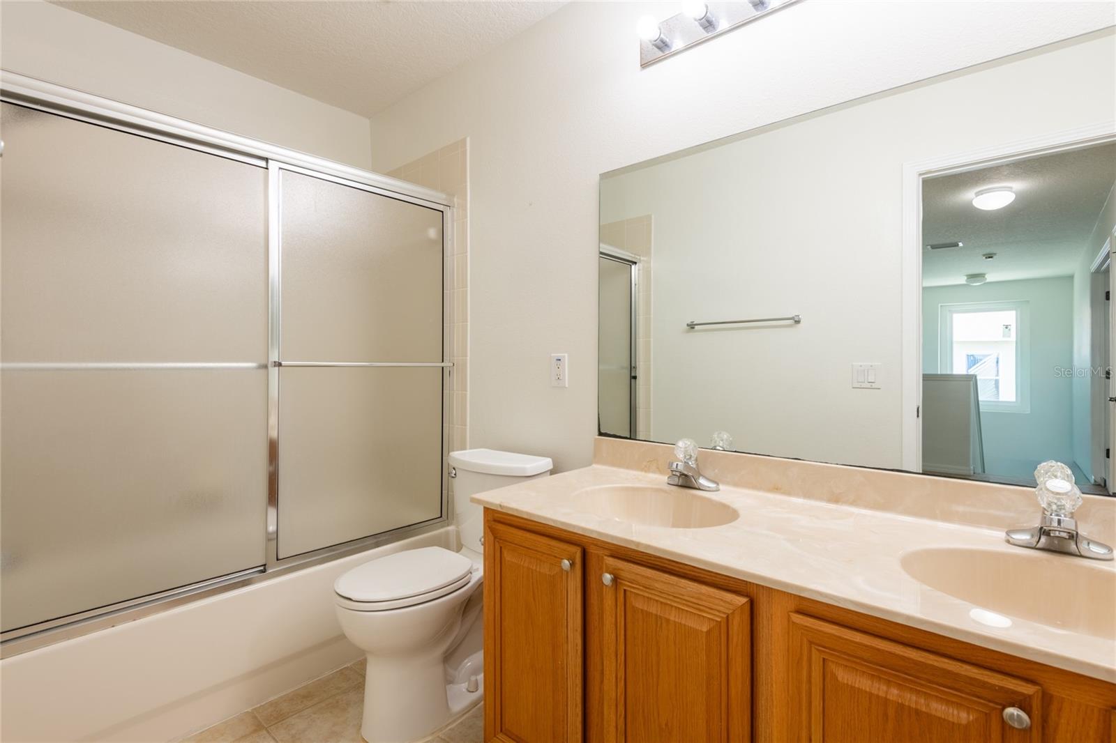 10907 GOLDEN SILENCE DR — photo 17