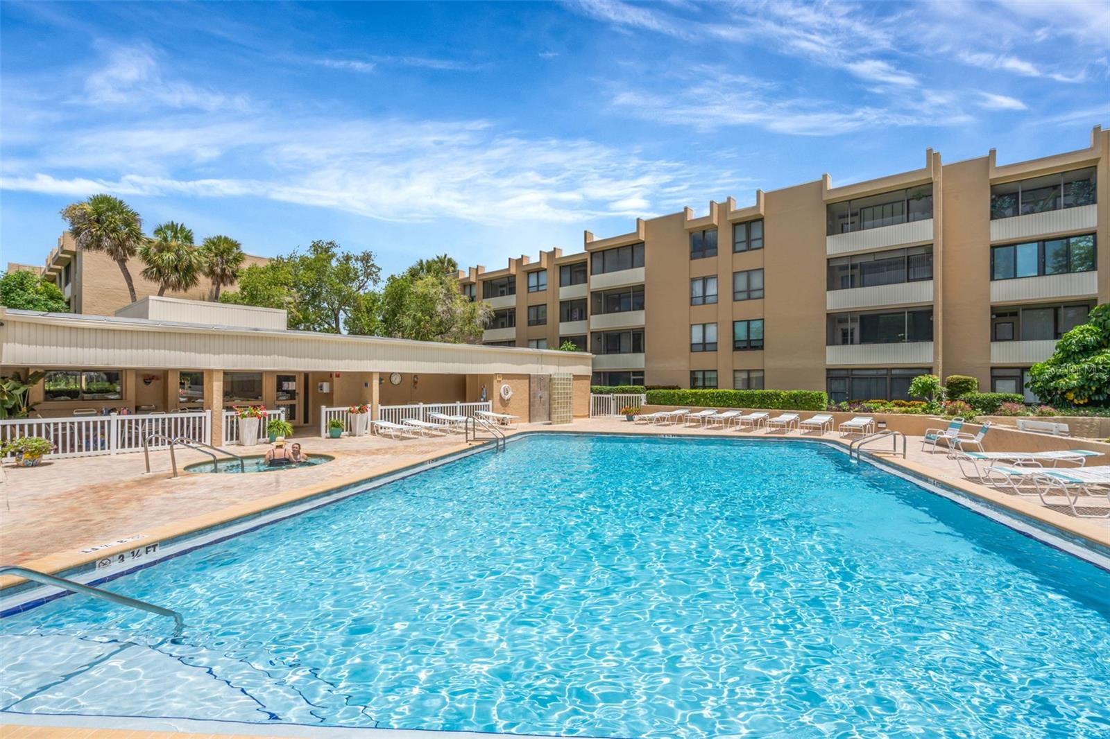 2614 COVE CAY DR #102 — photo 23