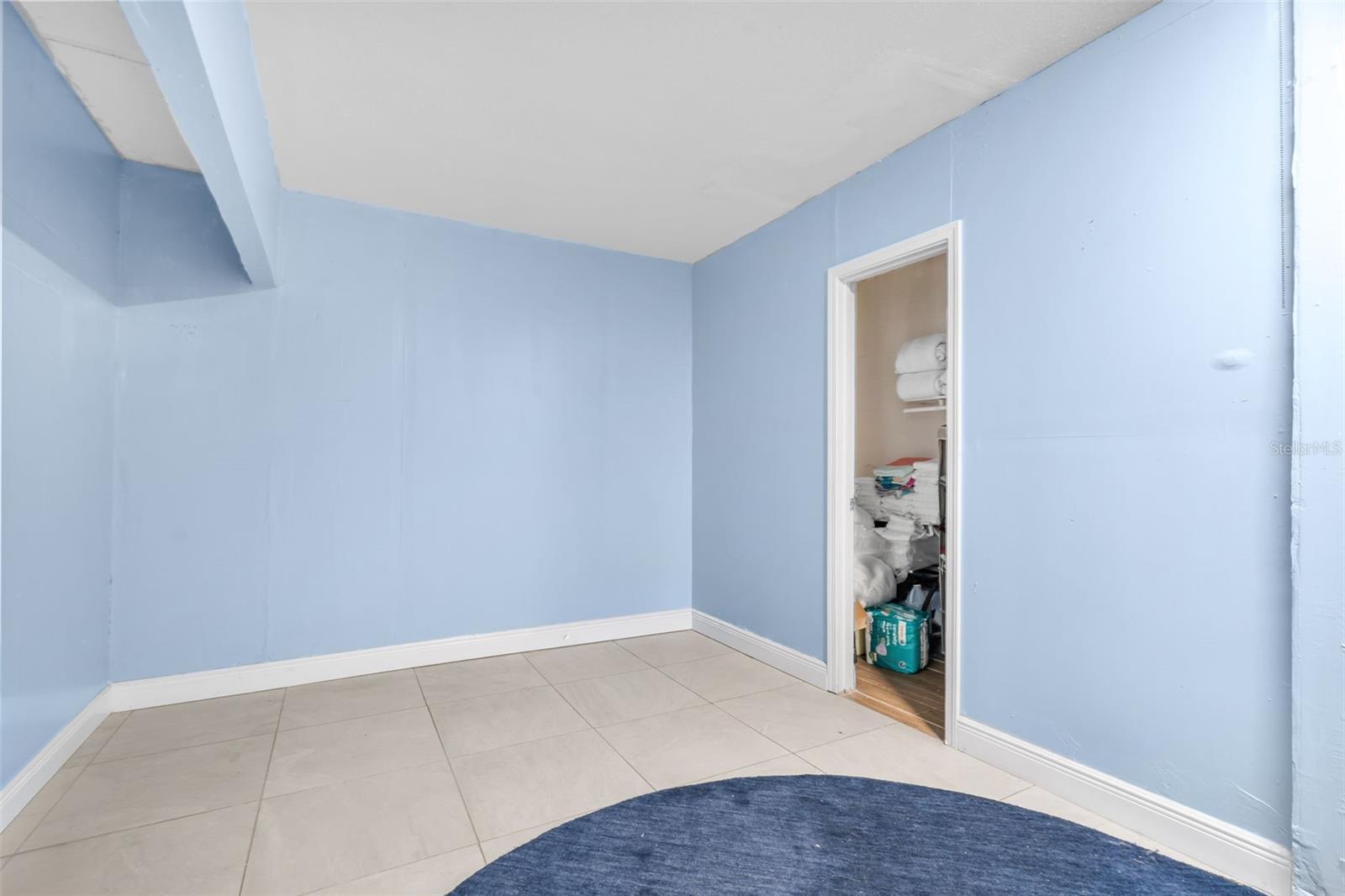 537 MELODY CIR — photo 34
