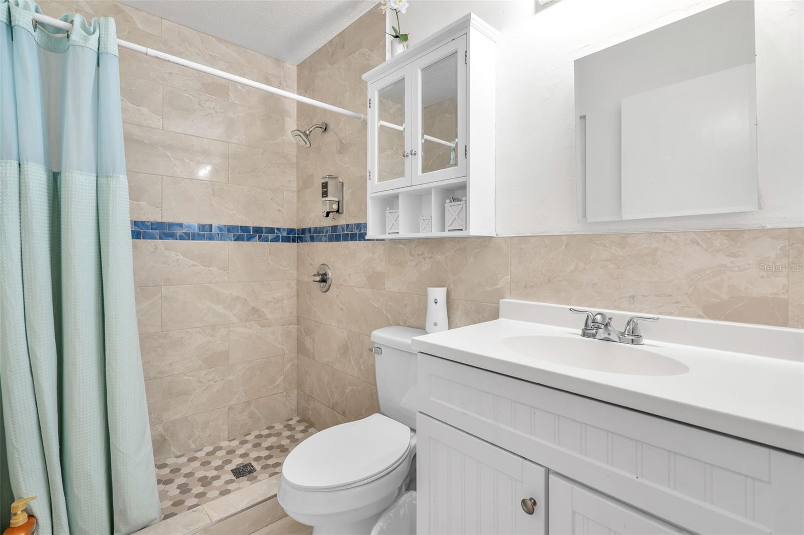 537 MELODY CIR — photo 29