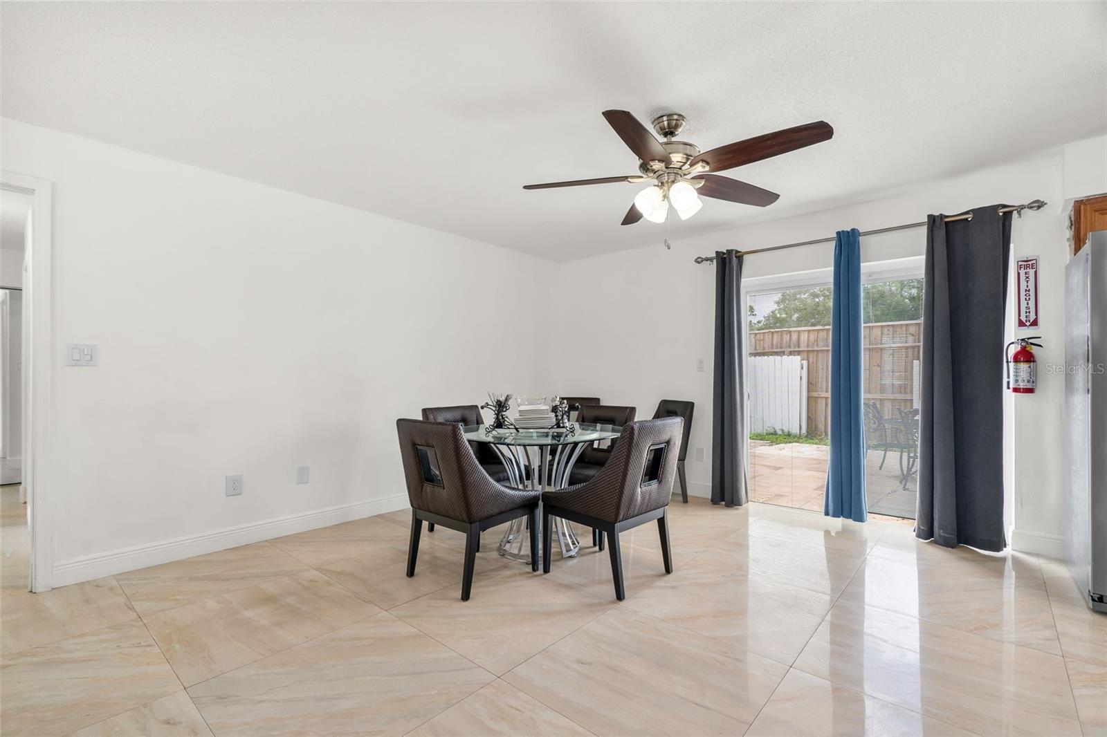 537 MELODY CIR — photo 58