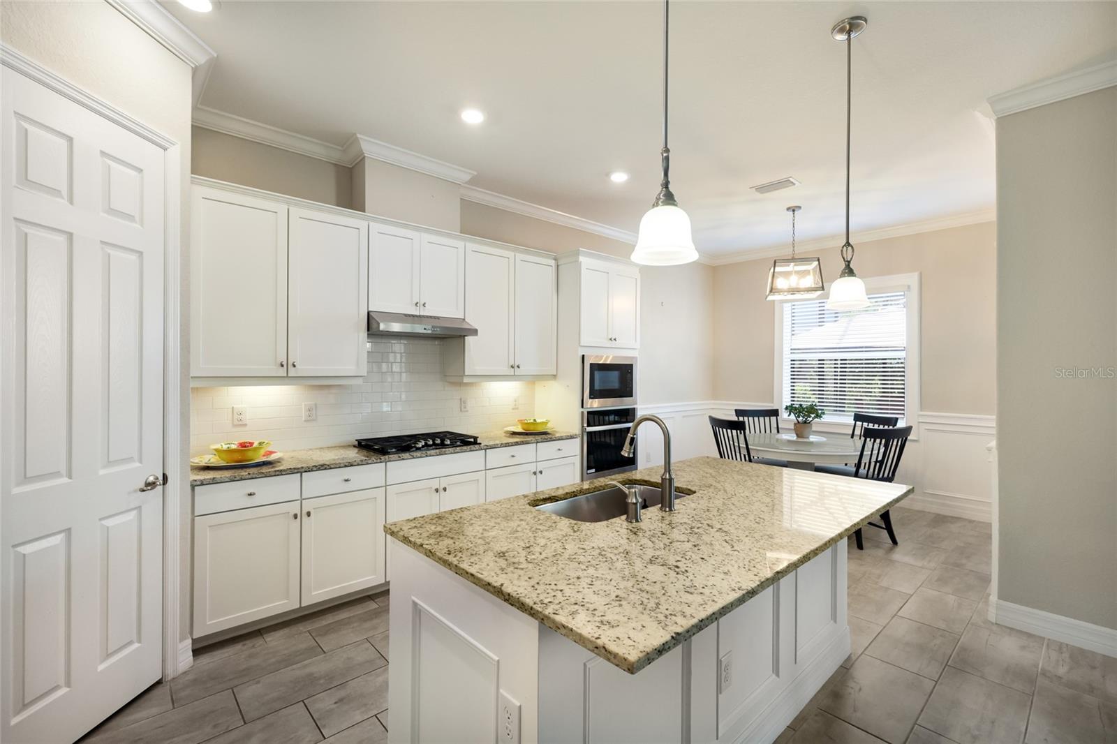 12120 GANNETT PL — photo 12