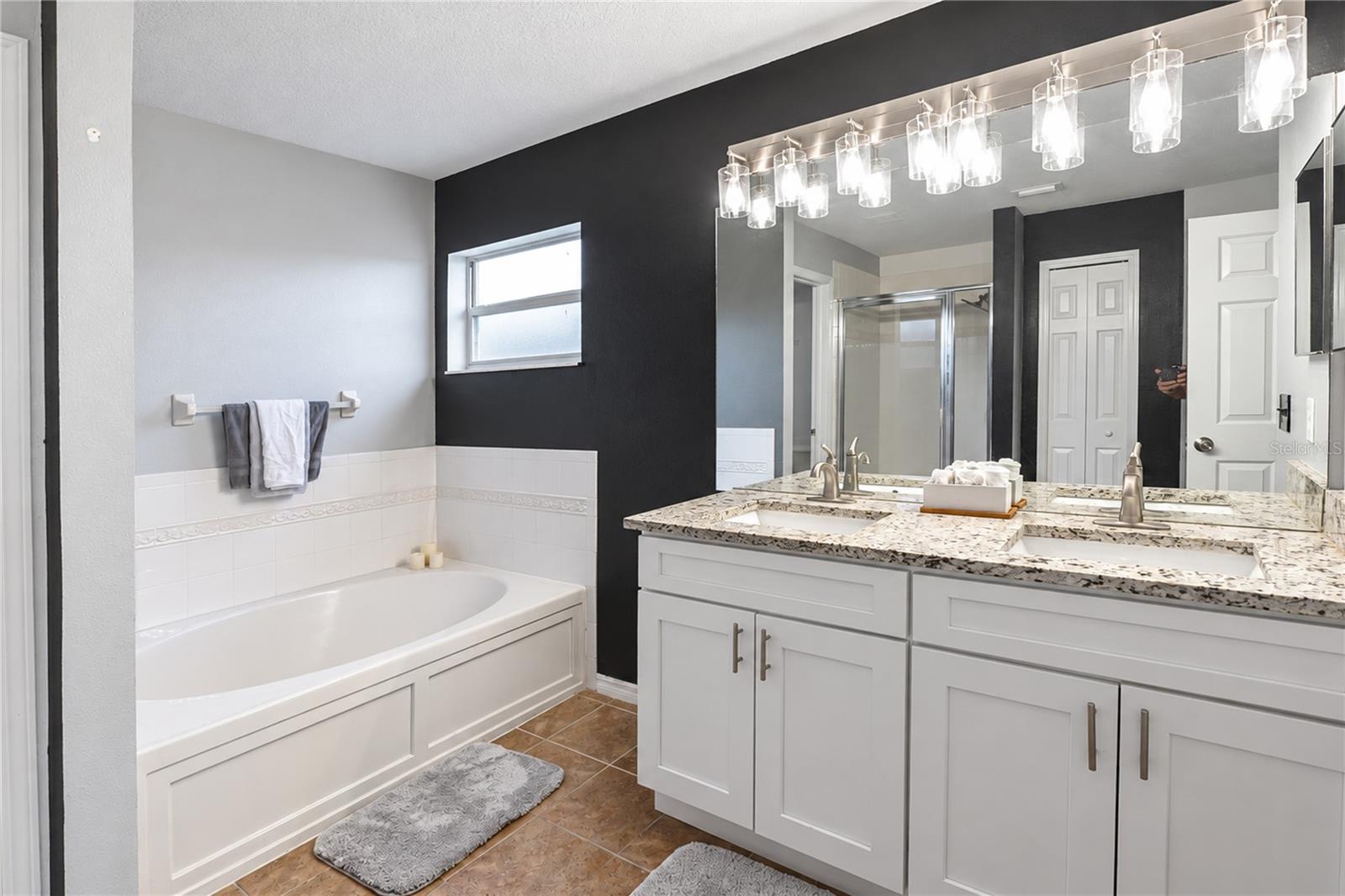 2259 ROANOKE SPRINGS DR — photo 23