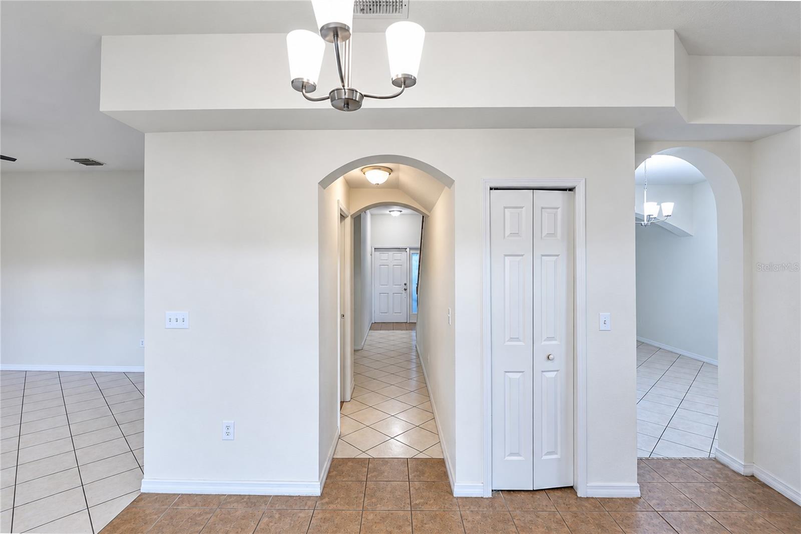 2259 ROANOKE SPRINGS DR — photo 16