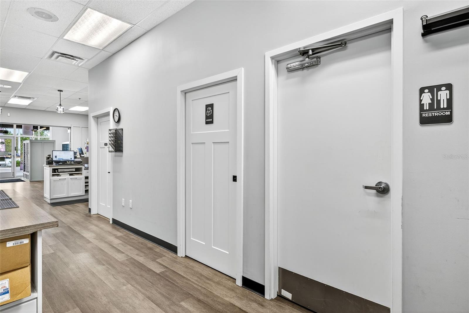 2751 E COUNTY LINE RD — photo 17