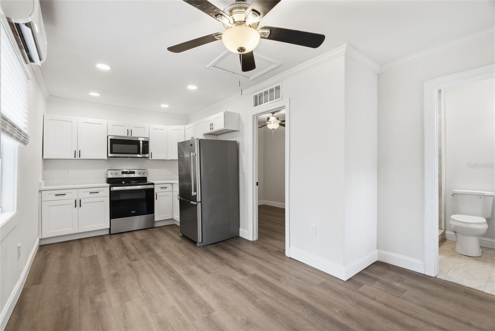 1700 SCRANTON ST S — photo 35