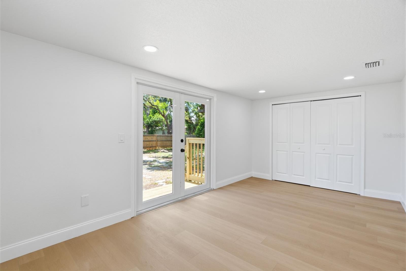 1700 SCRANTON ST S — photo 15