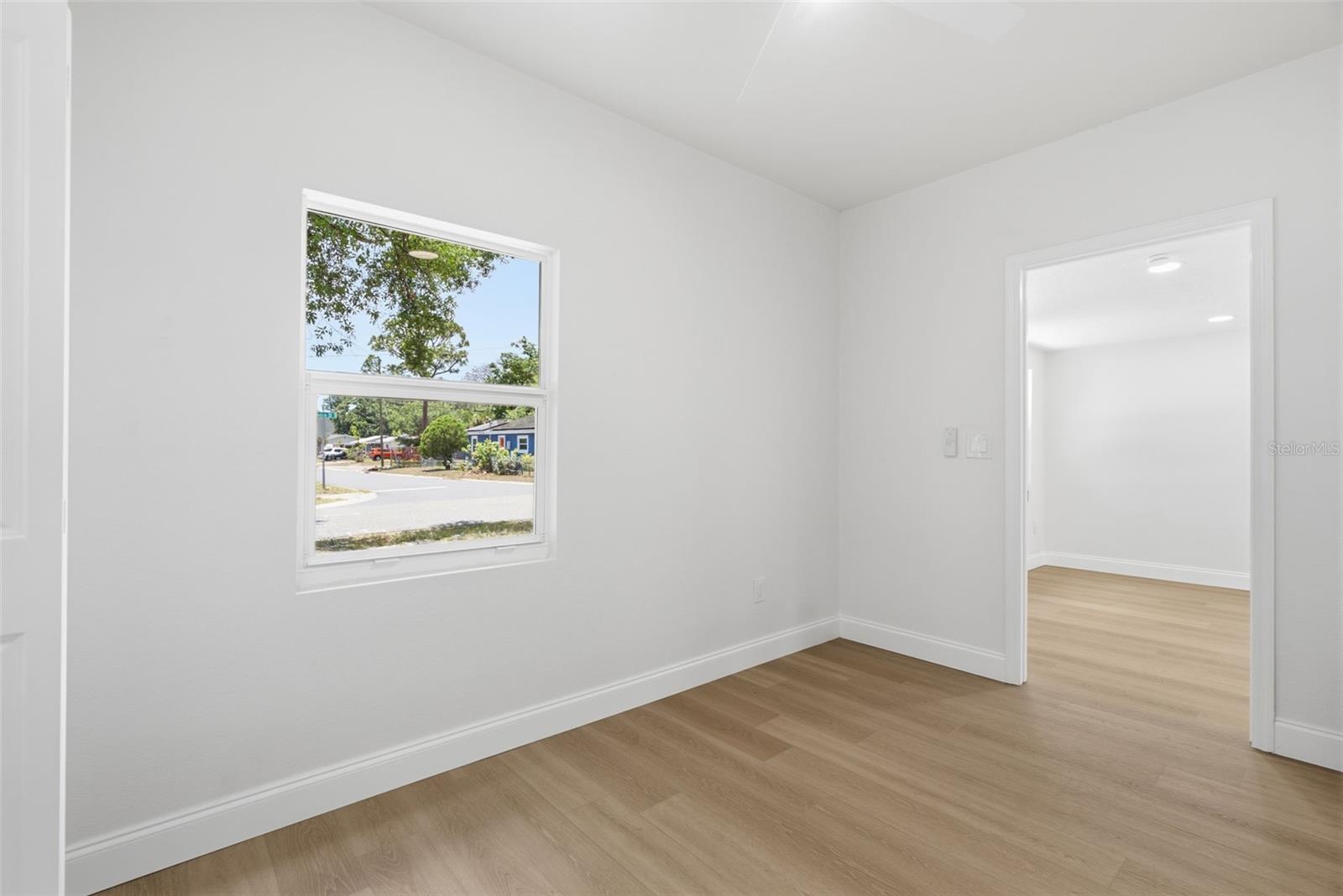 1700 SCRANTON ST S — photo 29