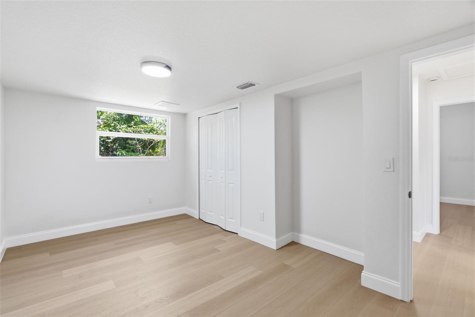 1700 SCRANTON ST S — photo 25