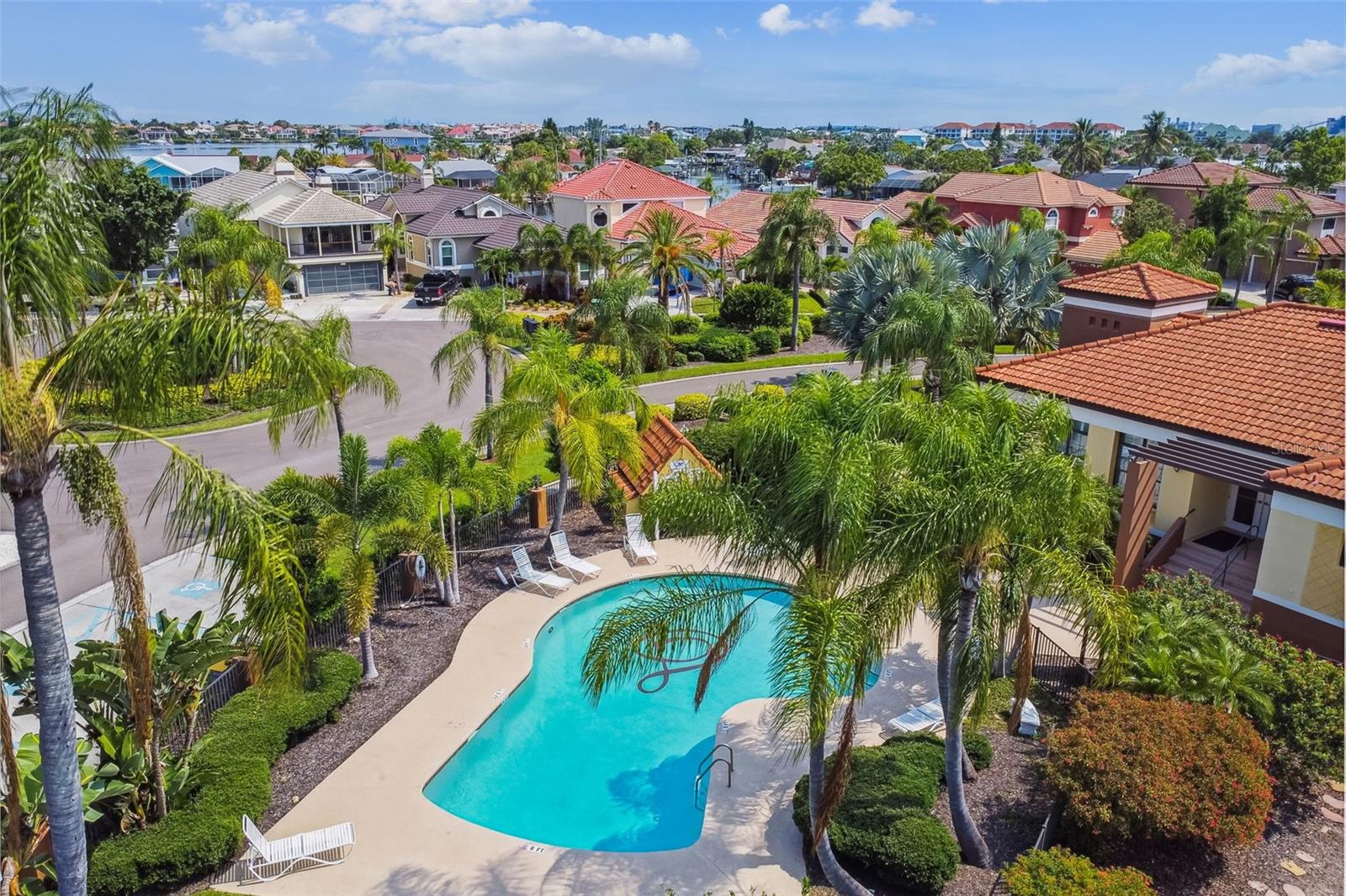 820 SYMPHONY ISLES BLVD — photo 74