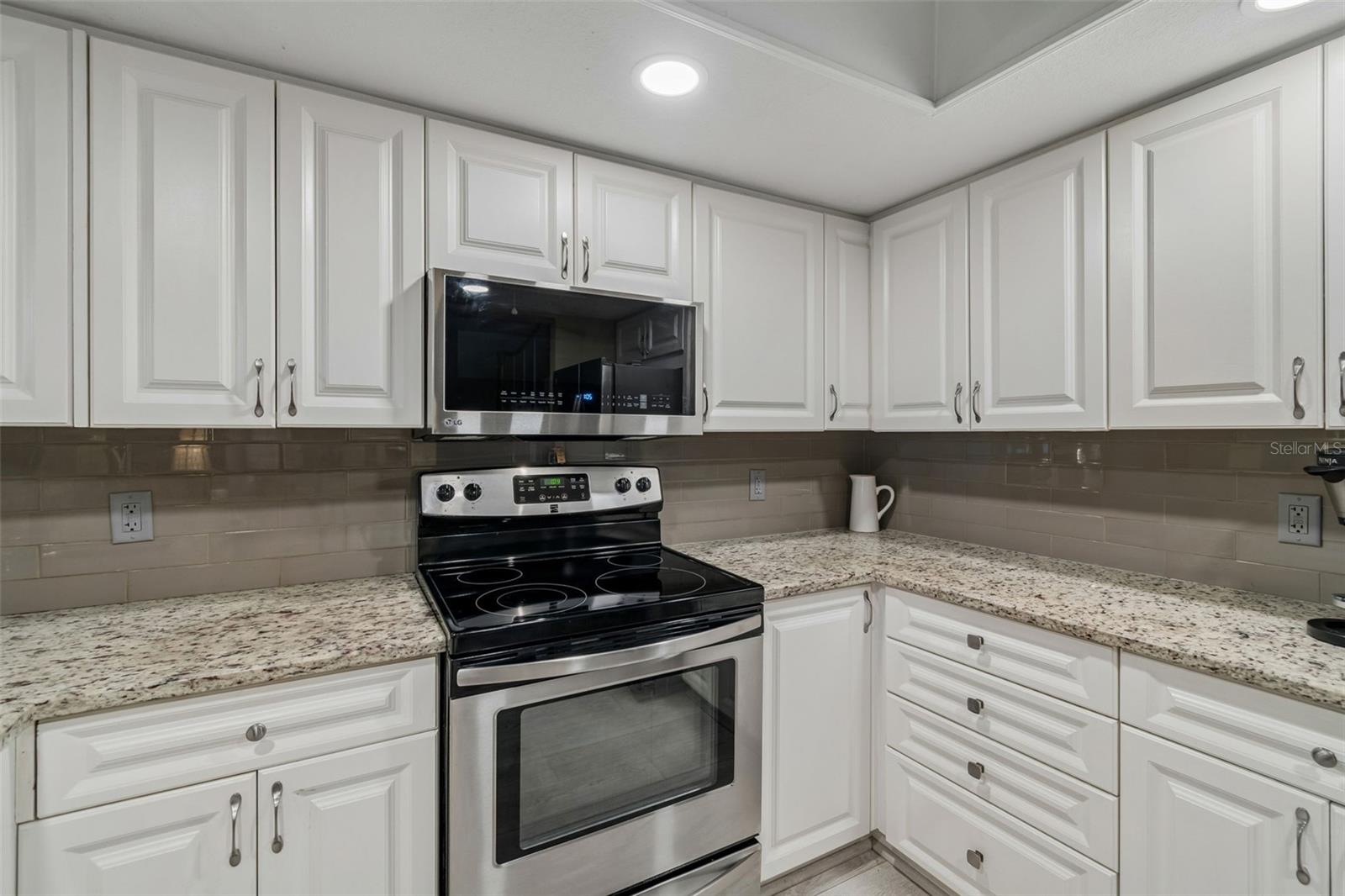 820 SYMPHONY ISLES BLVD — photo 17