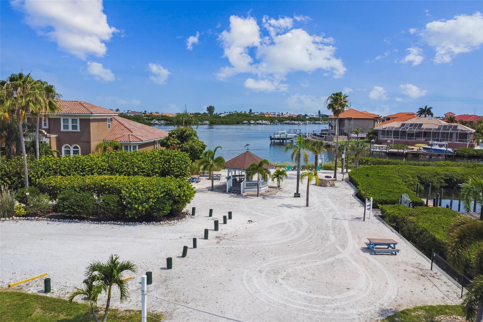 820 SYMPHONY ISLES BLVD — photo 81