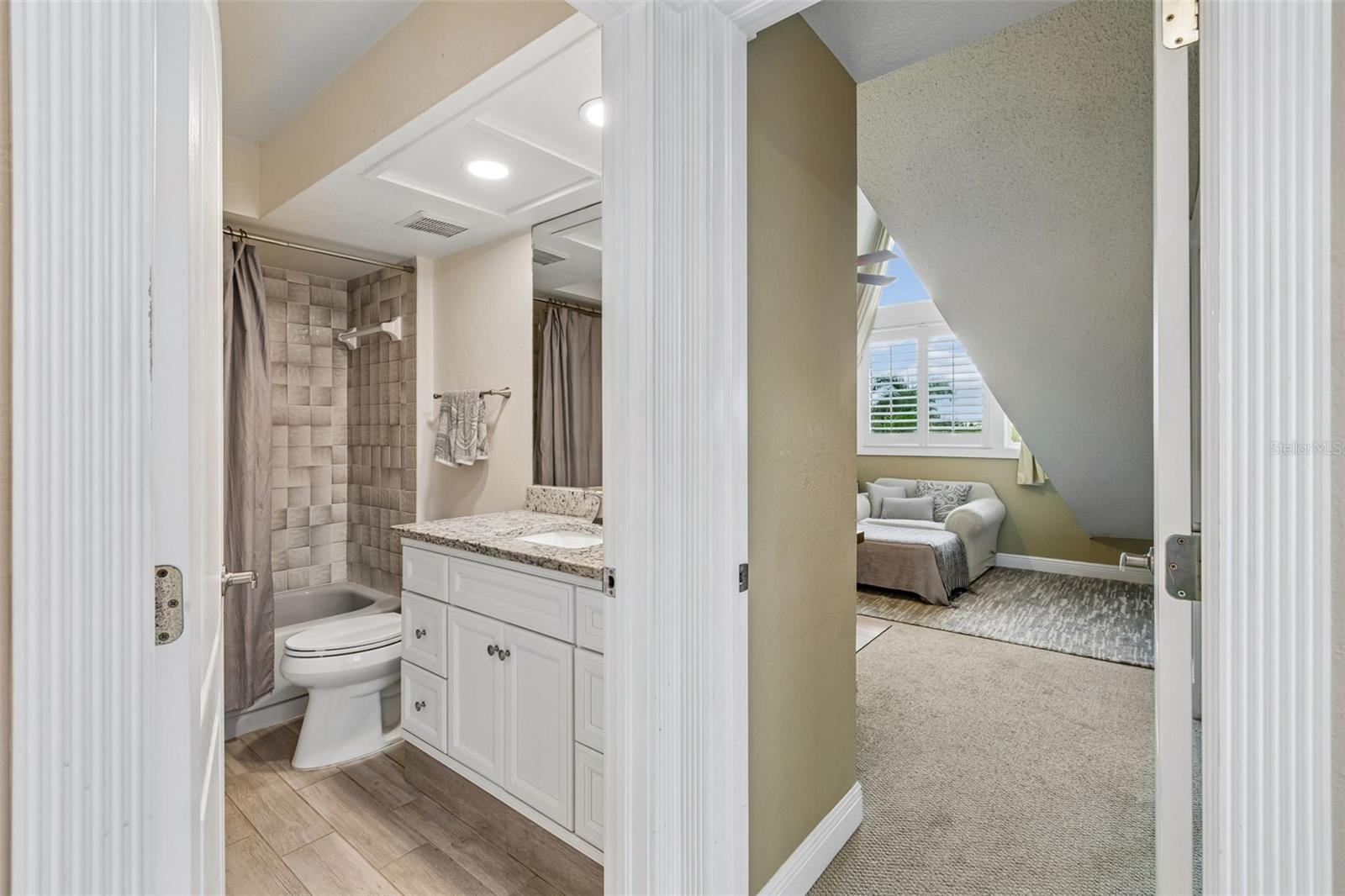 820 SYMPHONY ISLES BLVD — photo 39