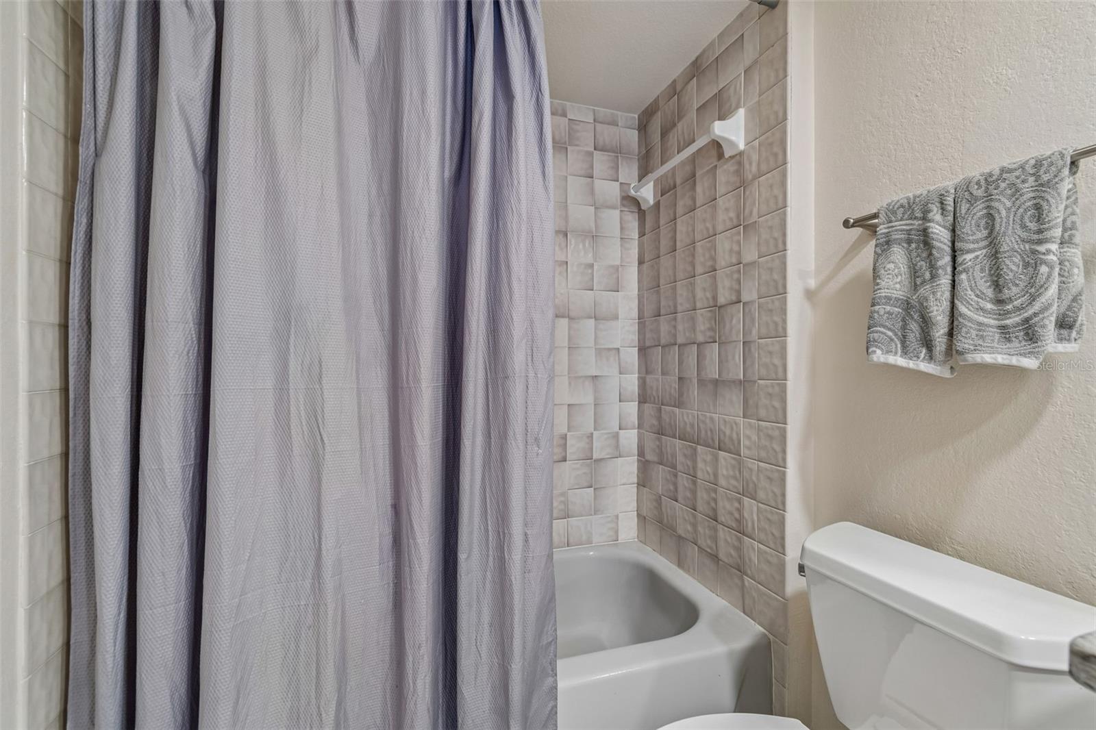 820 SYMPHONY ISLES BLVD — photo 37