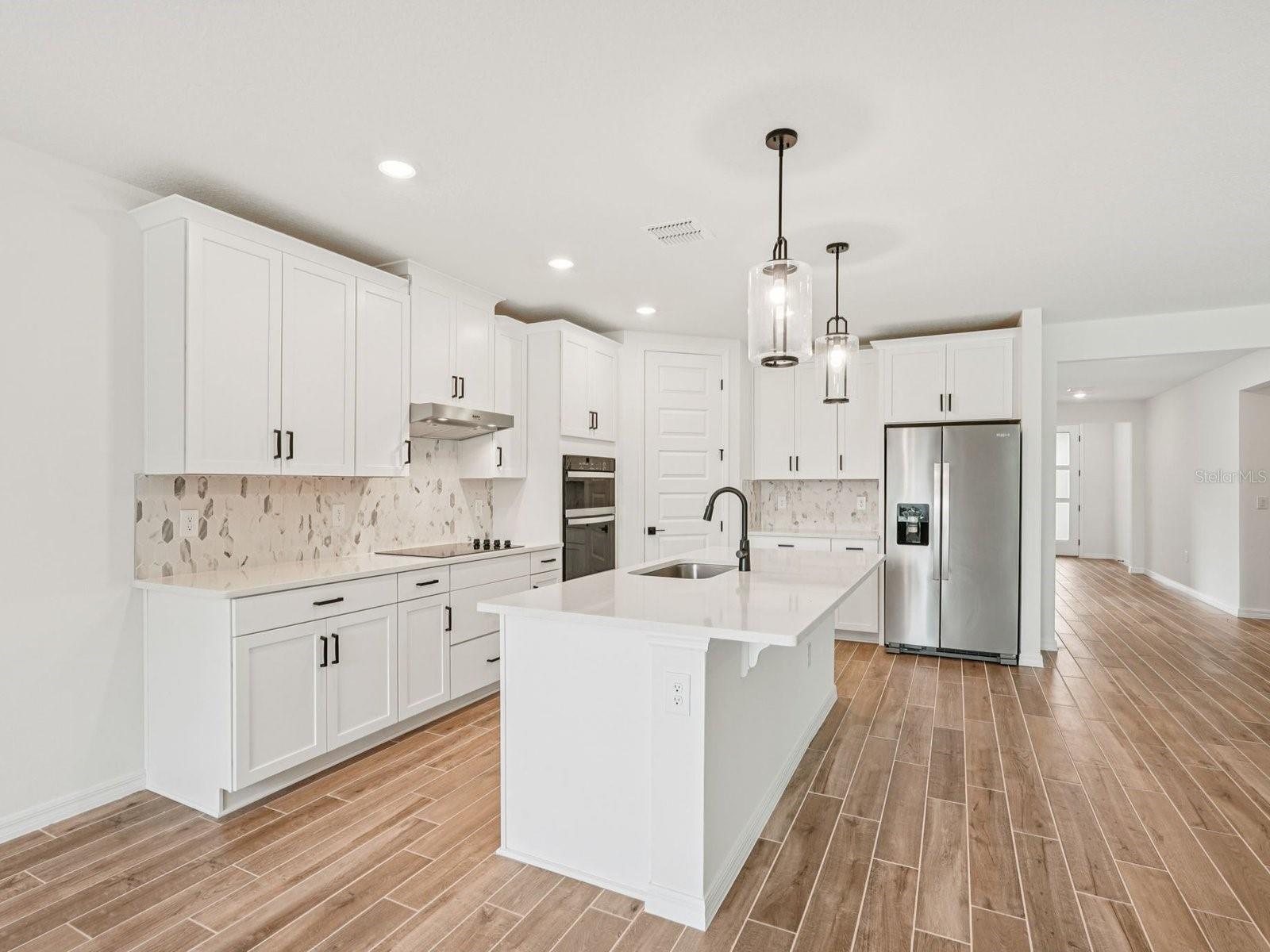 10506 ABUNDANCE GROVE WAY — photo 4