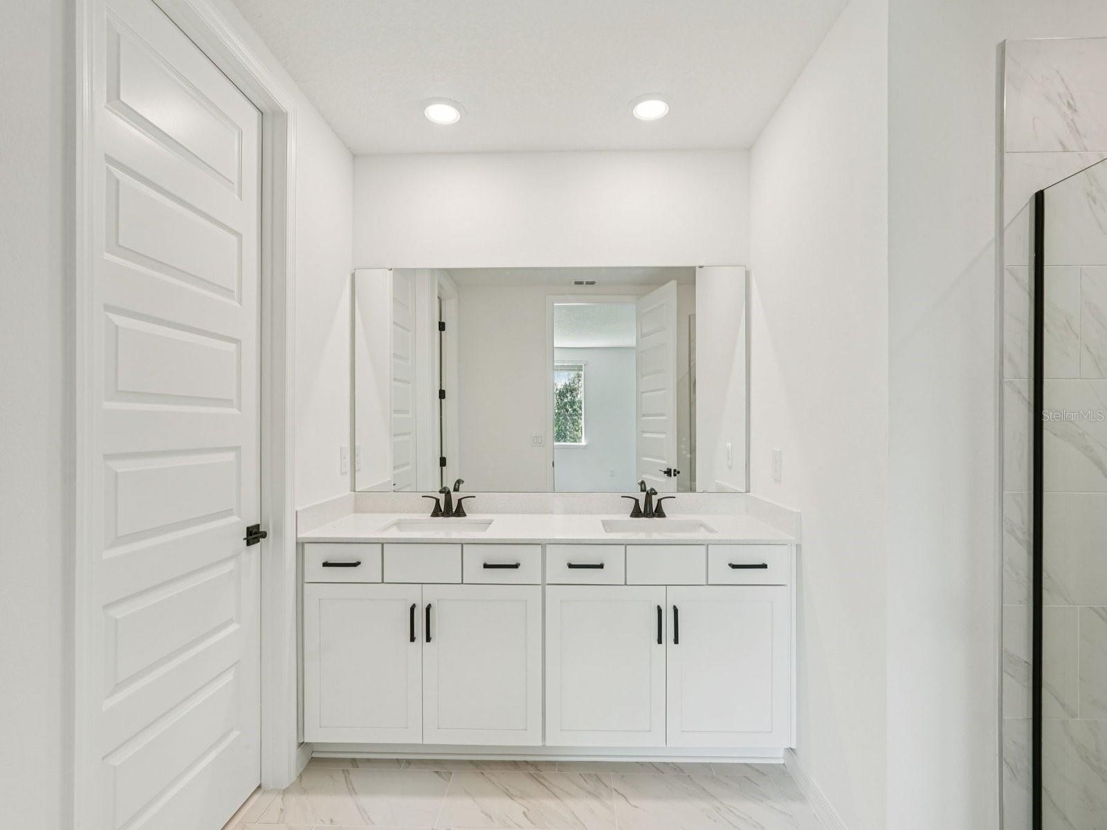 10506 ABUNDANCE GROVE WAY — photo 11