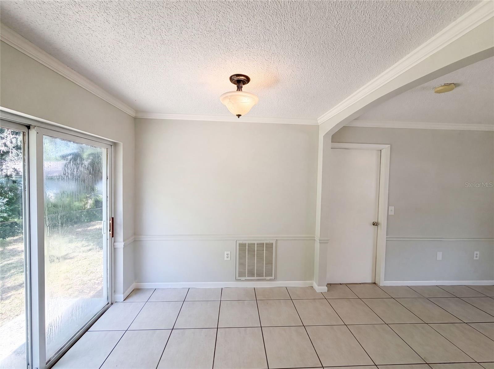 3730 DEDRICK CT — photo 6