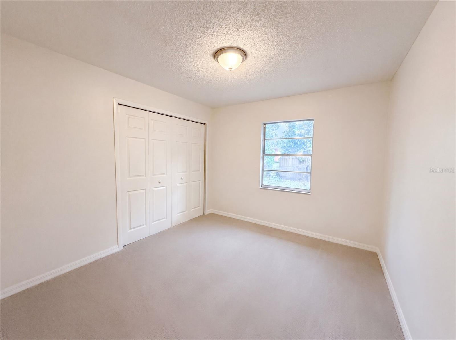 4209 E ALENE DR — photo 4