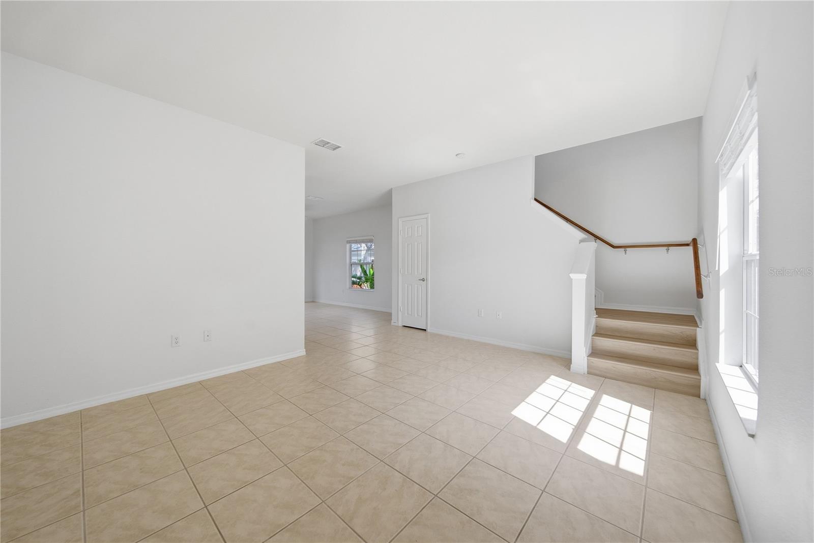 7780 PLANTATION CIR — photo 13