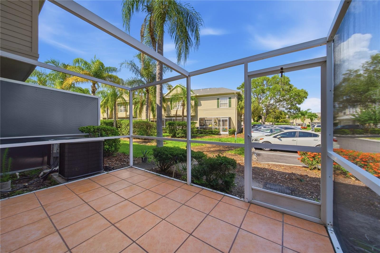 7780 PLANTATION CIR — photo 23