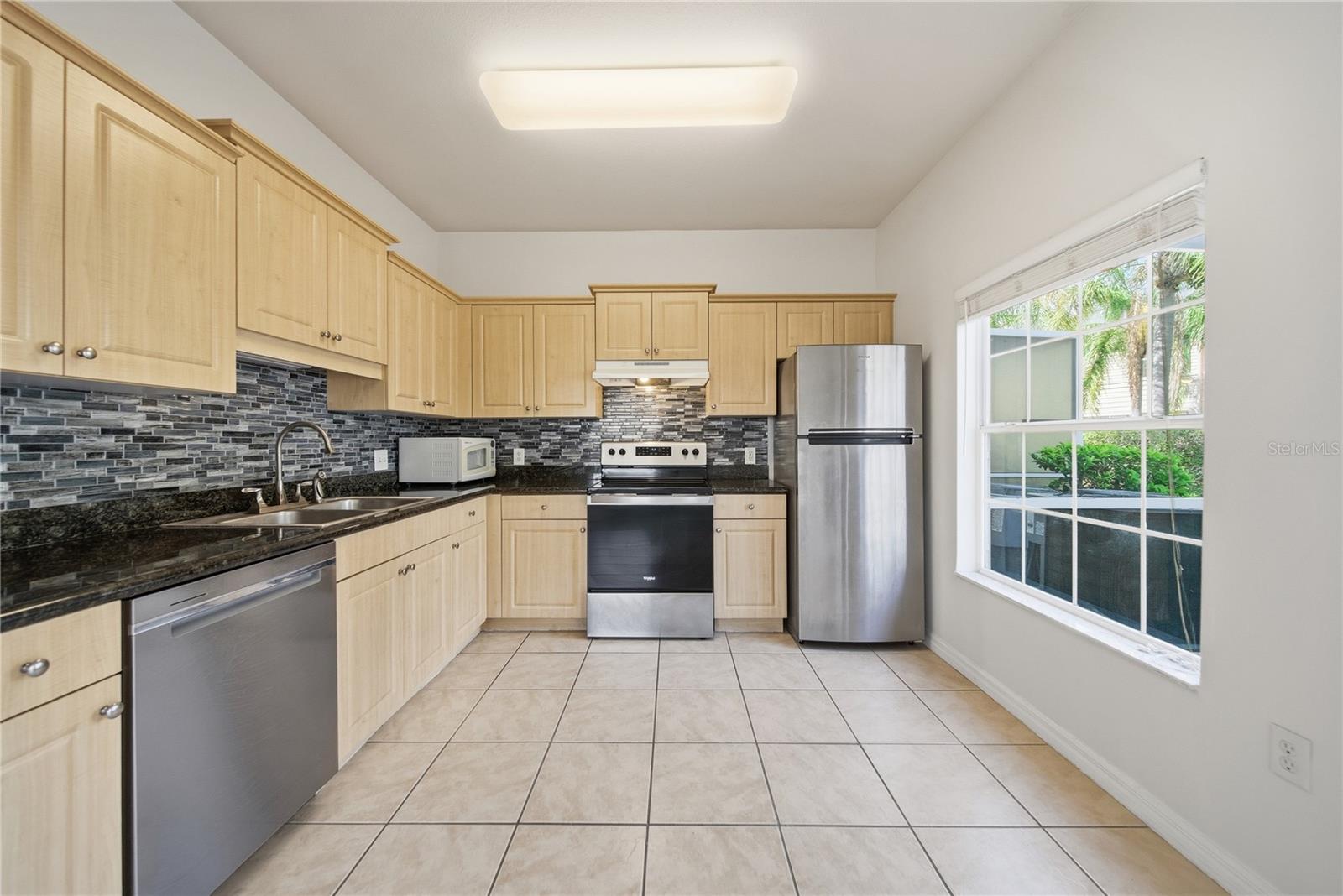 7780 PLANTATION CIR — photo 20
