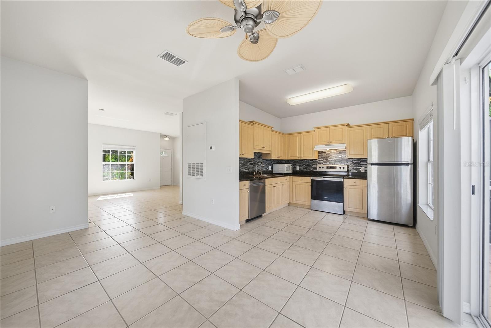 7780 PLANTATION CIR — photo 19