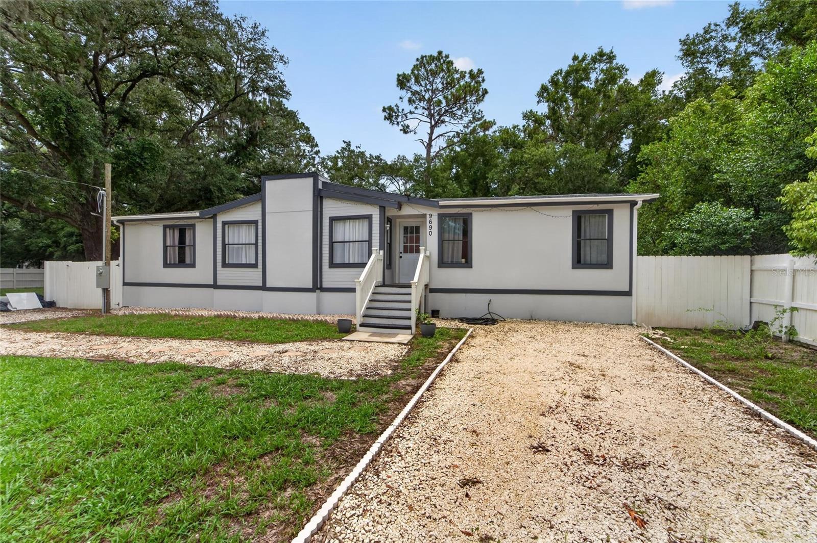 9690 JEROME DR — photo 2